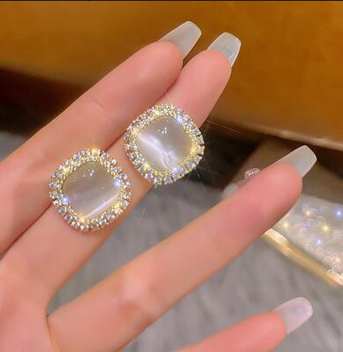 Pinzas para las orejas de perlas retro, sin orejas perforadas, pendientes simples de nicho, pendientes de pinzas para las orejas, pendientes, de lujo ligero, de alta calidad, bobinas para mosquitos, pendientes