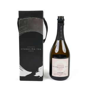Black Premium Sake Packaging
