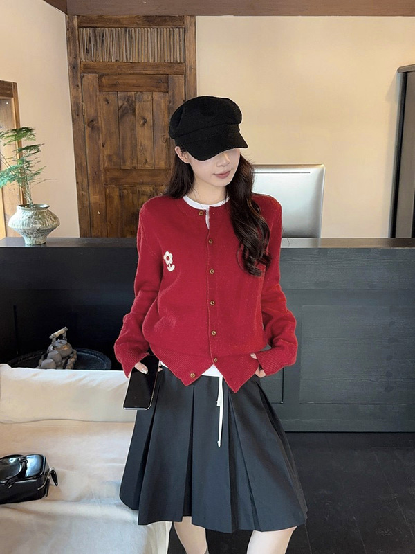 韩系绿色花朵刺绣长袖上衣针织毛衣女装秋季小众百搭休闲开衫外套|undefined
