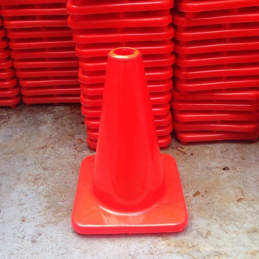 供应注塑pvc路标模具 公路设施模具 道路设施模具，塑料模具