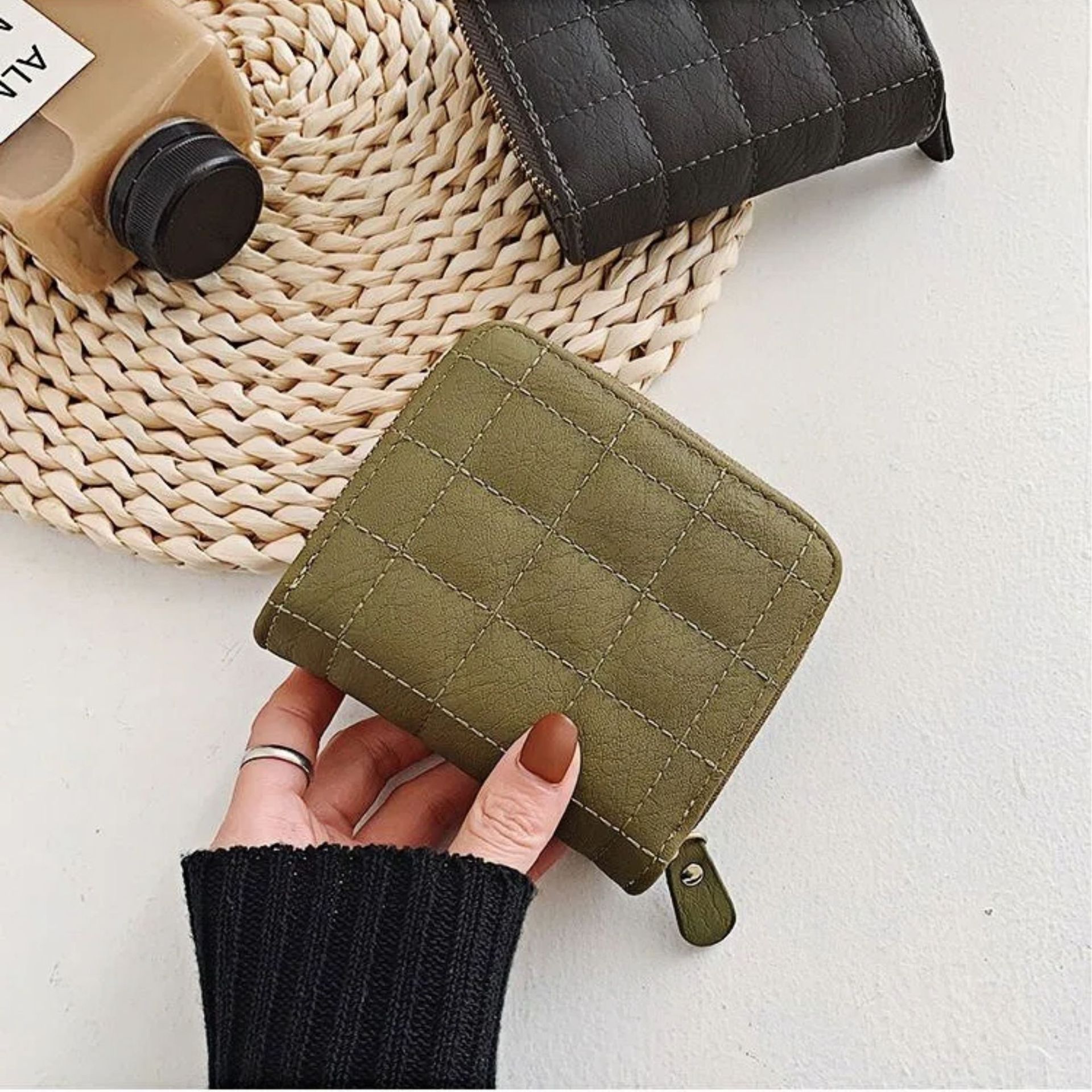 New Pure Color Plaid Short Wallet for Women with Multiple Card Slots, Small Card Holder, Fashionable Zipper 80% off Wallet, Cute Coin Purse