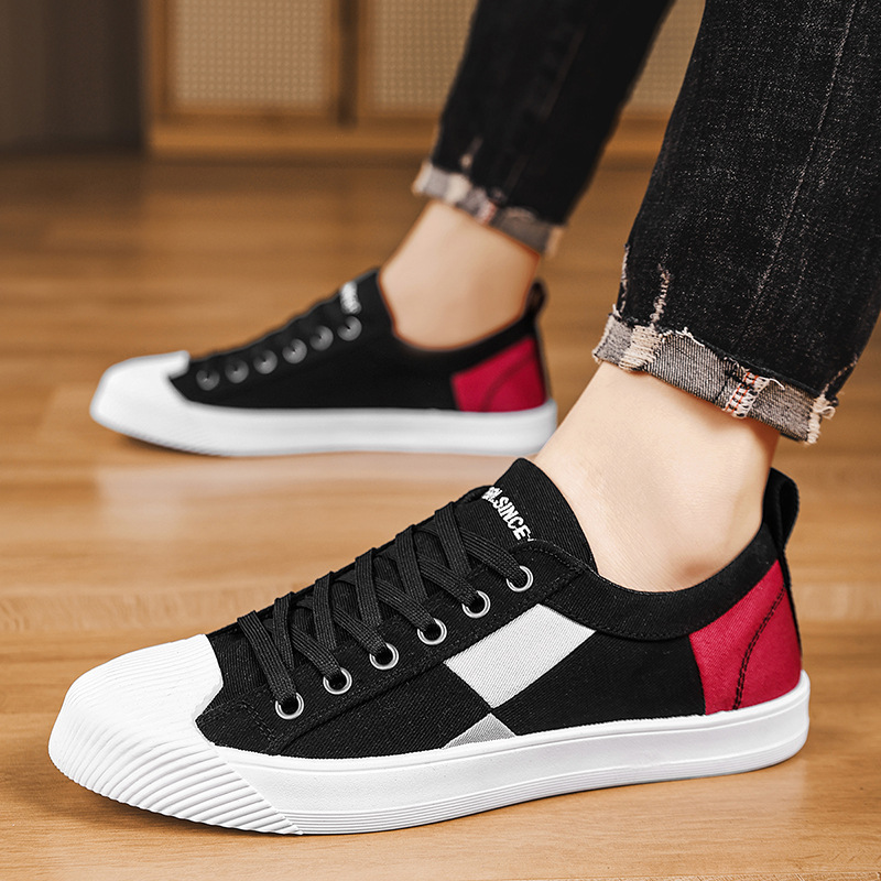 Las nuevas zapatillas de deporte de corte bajo de los hombres se pueden usar en cuatro estaciones, cómodas, transpirables, simples y elegantes, ligeras y de todo fósforo