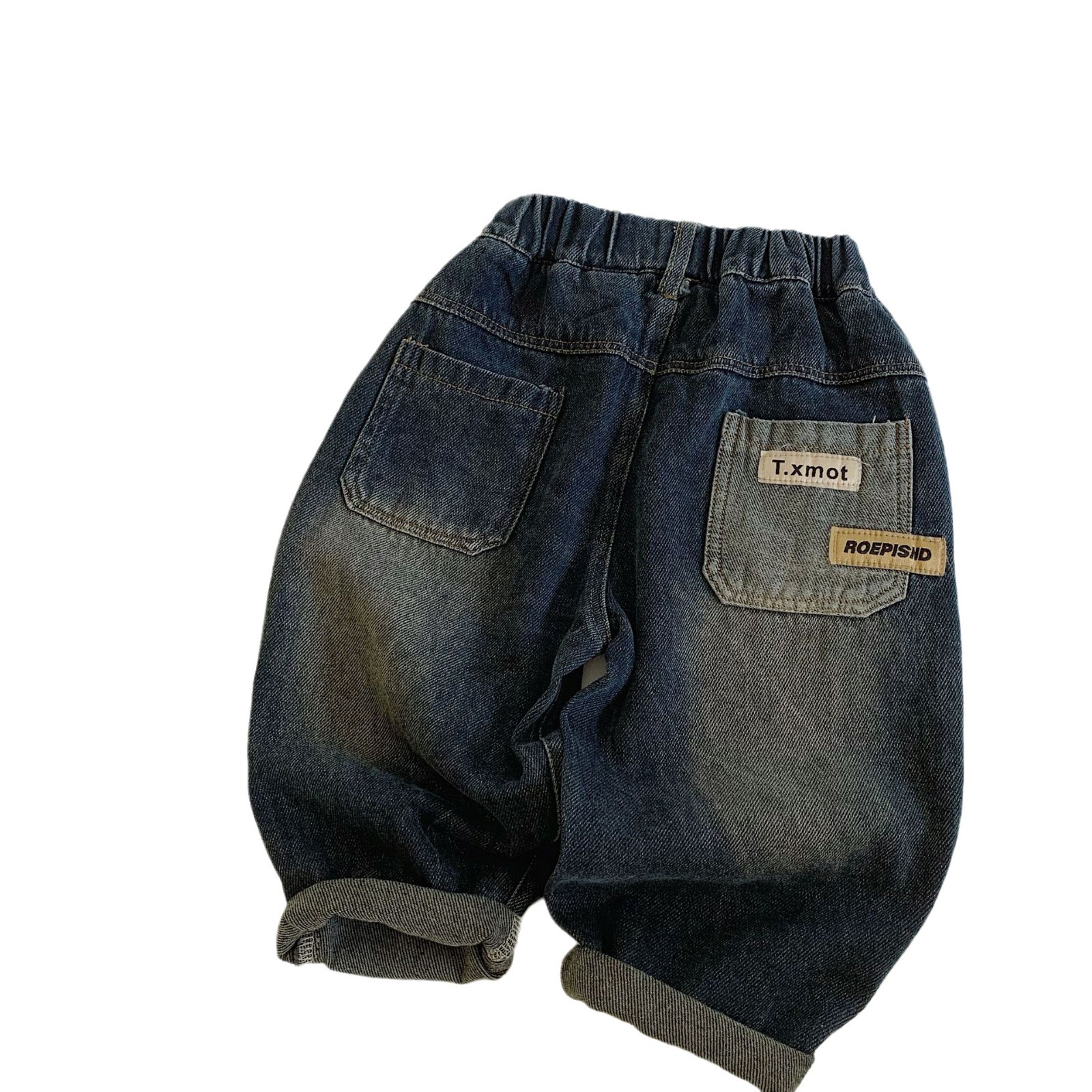 Jeans infantiles Mai Bao de primavera y otoño de 2025, nuevos productos para niños, pantalones casuales de bolsillo de dos colores coreanos, pantalones largos de estilo exterior.