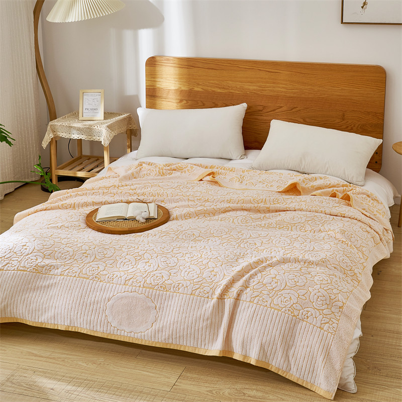 2023 Hundred Flowers Towel New Product Retro Flower Blossoming Towel Quilt