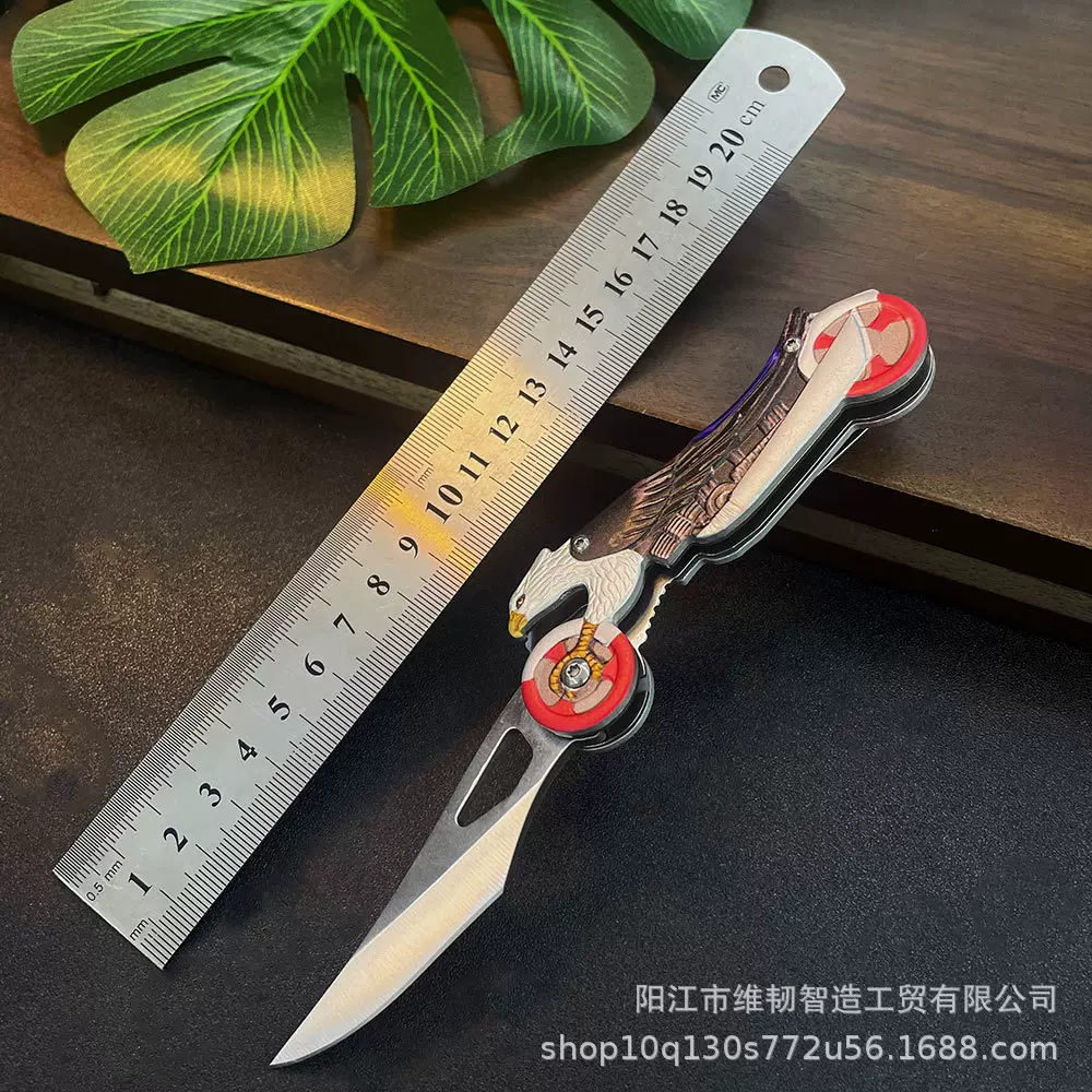 户外刀具创意机车鹰图案不锈钢折叠刀观赏刀野营钓鱼小刀现货