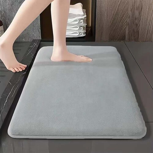 Cross-border solid color coral velvet home bathroom mat, water-absorbent anti-slip foot mat, easy to clean, bathroom mat available for wholesale