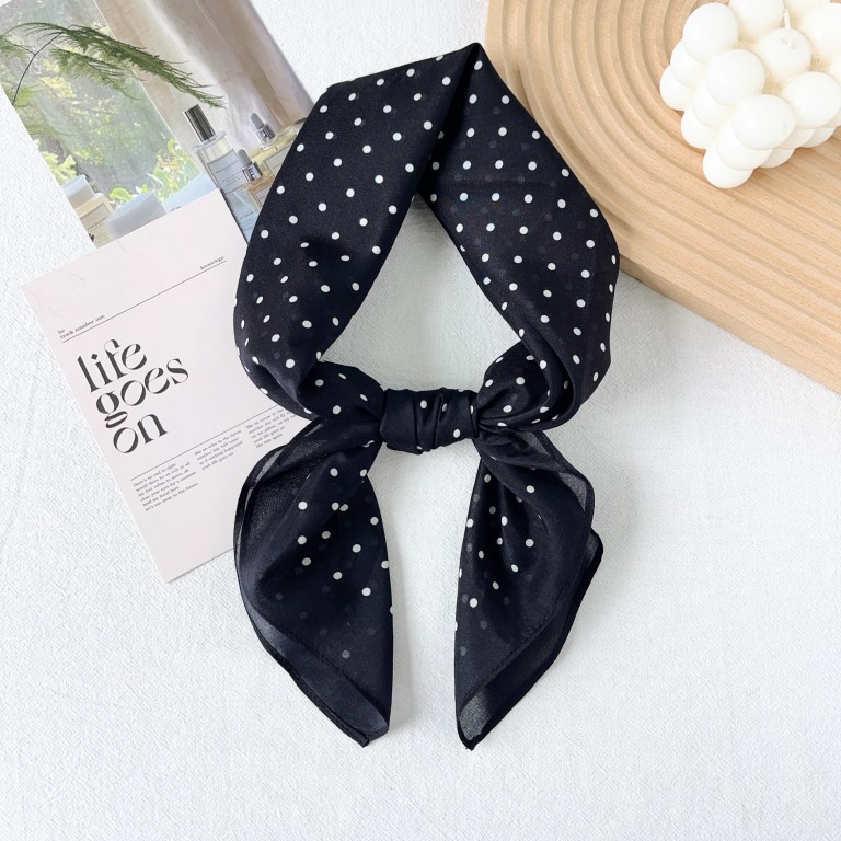 Pañuelo de seda de punto de onda coreano de seda cuello femenino a juego con ropa de mezclilla estilo japonés retro todo fósforo pequeño cuadrado bufanda de estilo literario