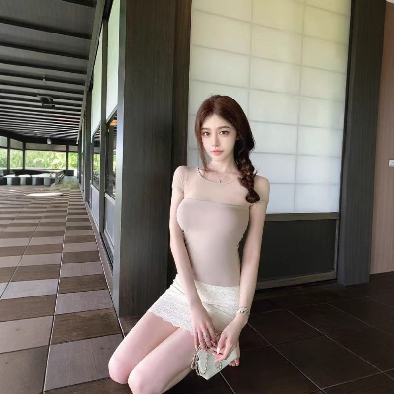 Han Yujia の胸パッド付きピンクラウンドネック半袖 T シャツ女性の夏の純粋な欲望デザイン痩身トップ|undefined