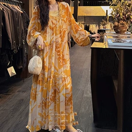 连衣裙;半身裙;时尚休闲套装