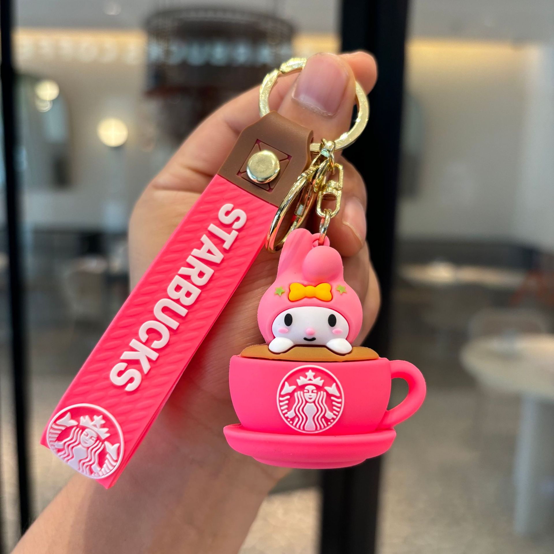Starbucks transfronterizo Sanrio llavero taza de té de leche muñeca colgante muñeca máquina de regalo pequeño llavero al por mayor