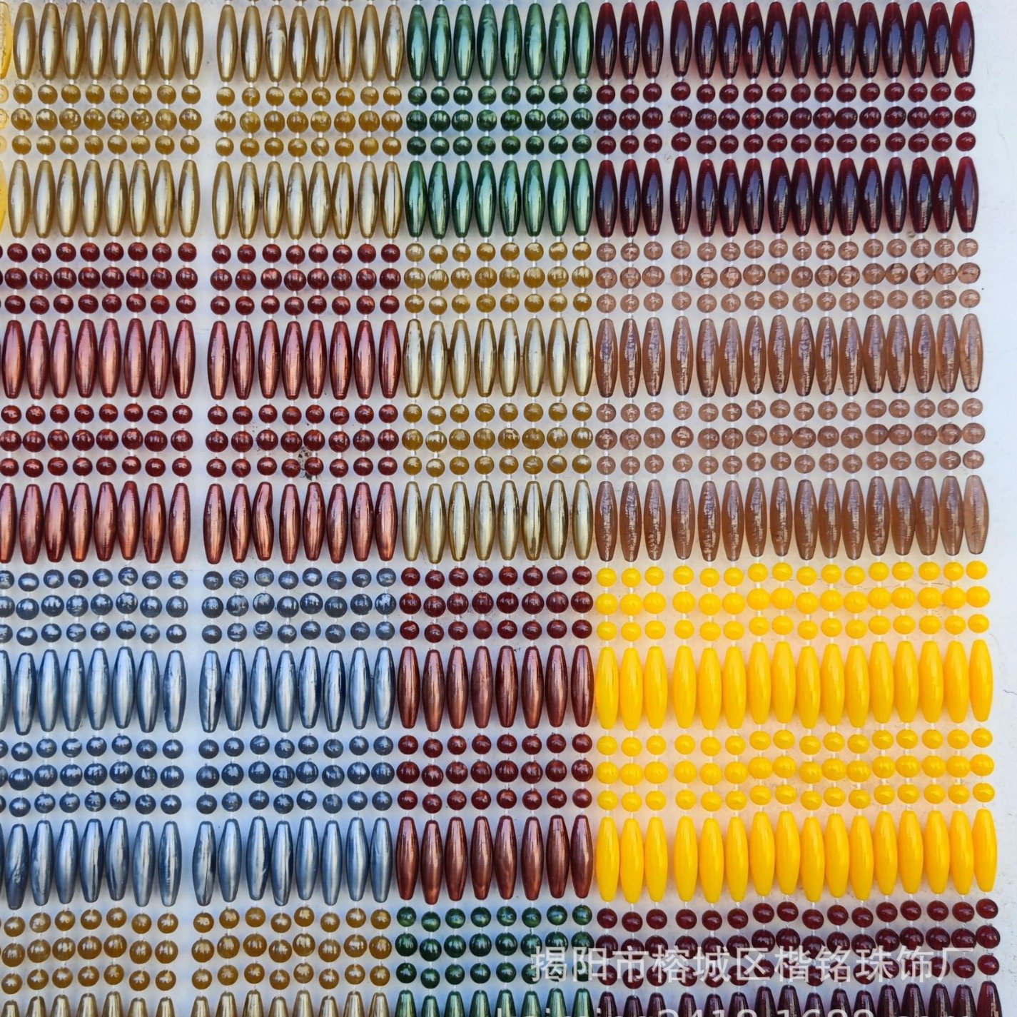 ����ֱ���¿���ɫ�������� �����������Ҽ��ø����� ������������