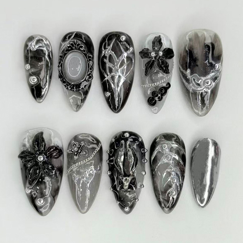 European and American Ins-Style Gothic Black and Silver Dark Series Wearable Nails, Retro Photo Frame 3D Floral Metal Punk Style Finished Nail Pieces