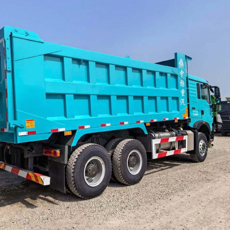 Cross-Border Sinotruk Howo Dump Truck 440 Horsepower Tx Rear-Wheel Dump Truck for Transporting Soil and Gravel