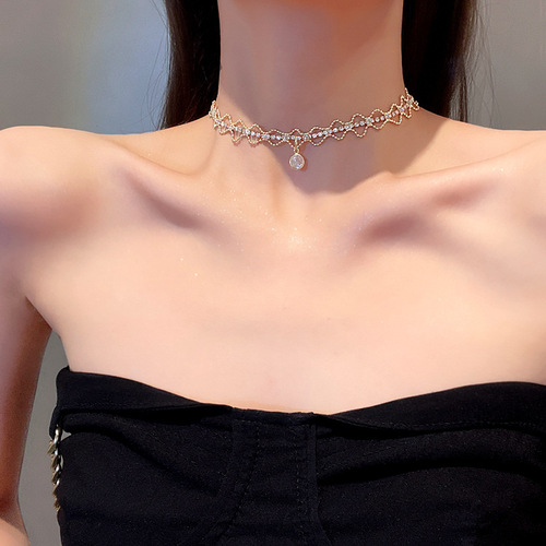 ins hip hop cool style zircon pendant starry sky titanium steel necklace female design sense internet celebrity same style clavicle chain