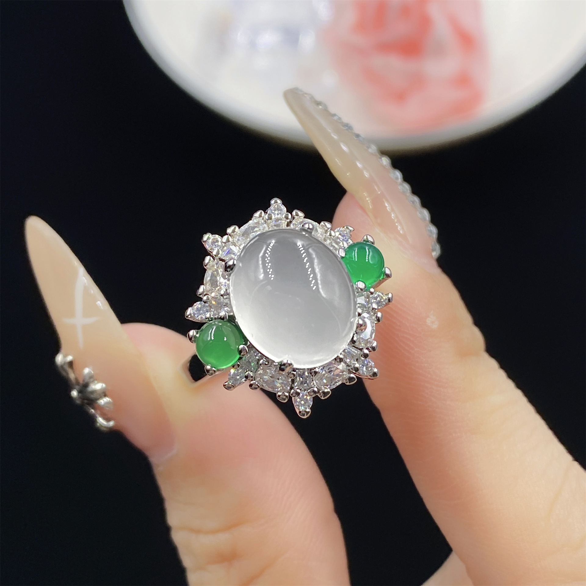 Organic adjustable ring, J1242