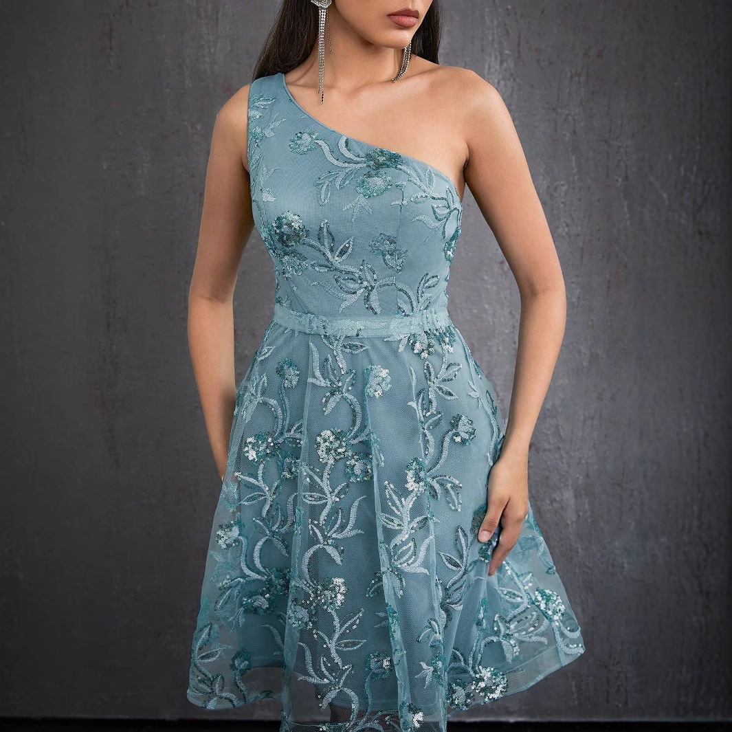 Aliexpress nuevo vestido de baile de hombro europeo y americano de verano vestido corto sin mangas vestido de cumpleaños vestido de adulto mujer