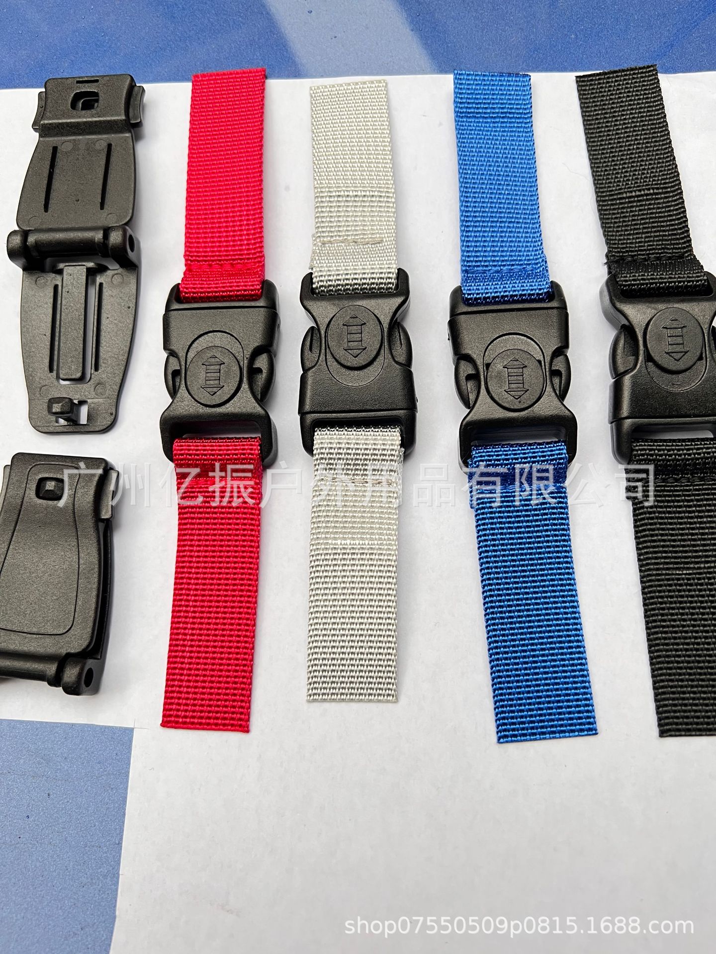 汽车儿童座椅胸带卡扣固定器辅助带调节器防止婴幼儿滑落座椅配件