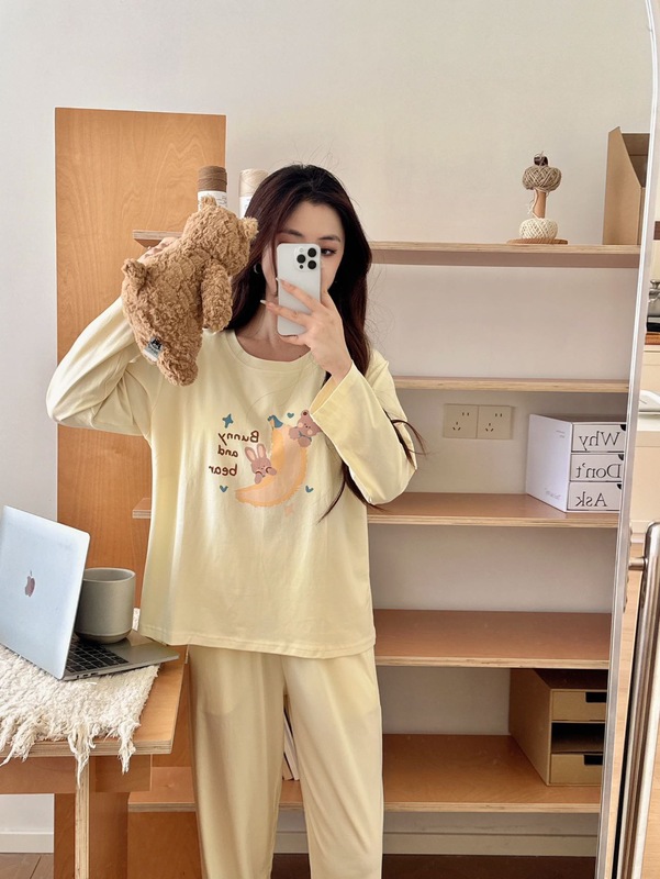 宅小希冰瓷棉休闲带胸垫家居服套装女春秋薄款卡通长袖可外穿睡衣|undefined