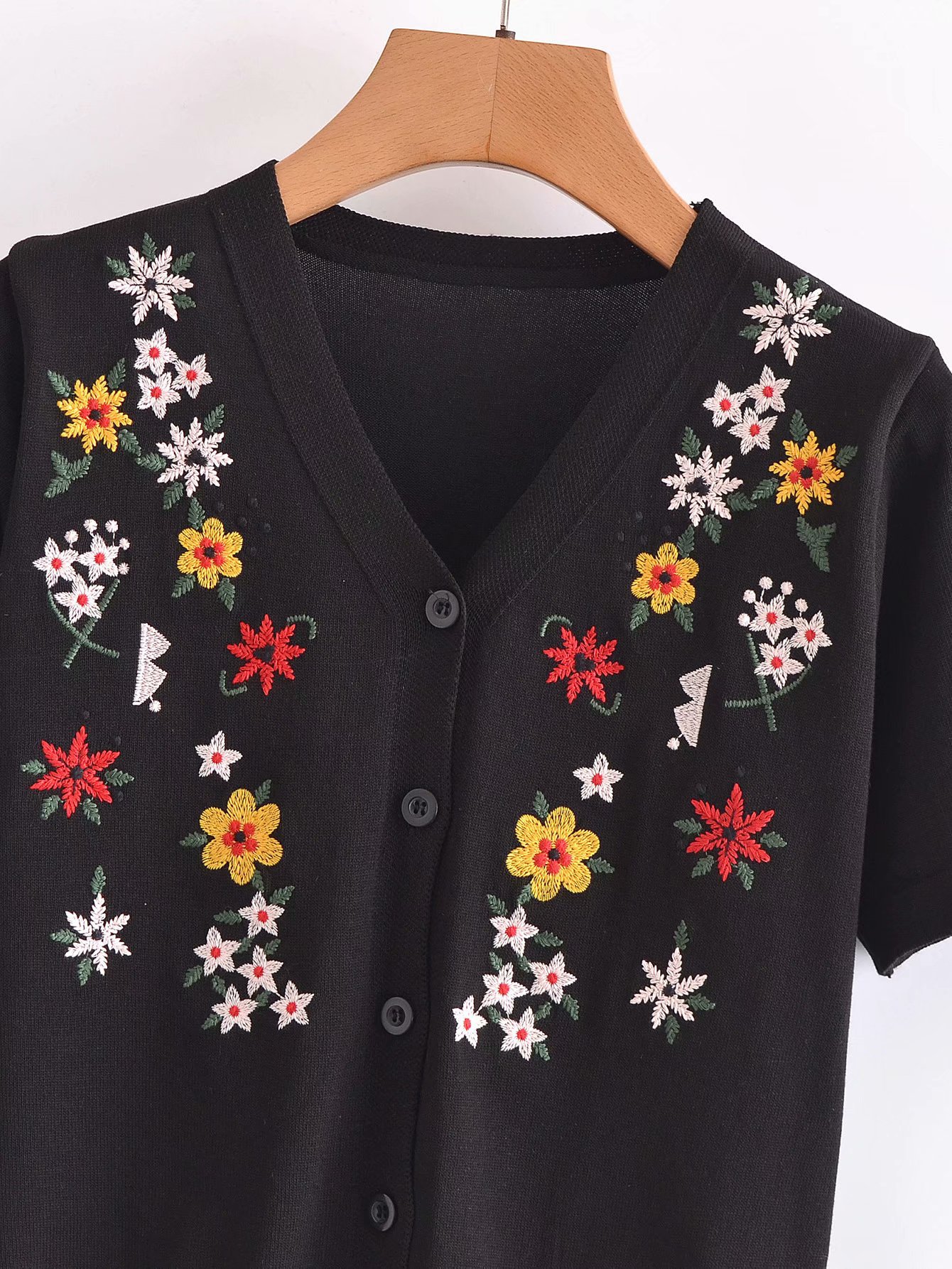 V-neck flower embroidery short-sleeved knitted T-shirt  NSAM44583