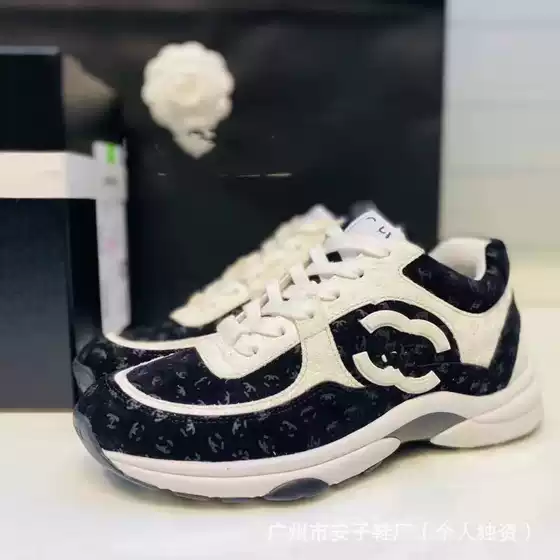 Small fragrant style casual sneaker father shoes women's soft bottom women's new running breathable thick bottom height factory wholesale