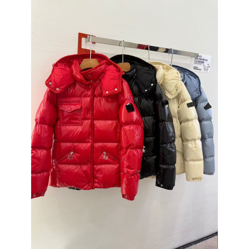2026 Autumn/Winter New Collection: Moncler-style fitted hooded down jacket, slimming effect, women's Glareins short jacket 2026 Autumn/Winter New Collection: Moncler-style fitted hooded down jacket, slimming effect, women's Glareins short jacket