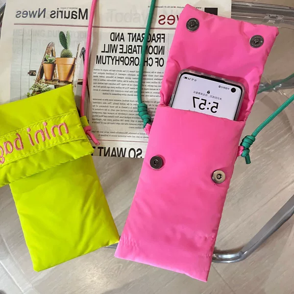 Mobile Phone Bag Korean Student Shoulder Crossbody Bag Women's Dopamine Cute Soft Cute Mobile Phone Bag Nylon Cloth Bag Crossbody Bag