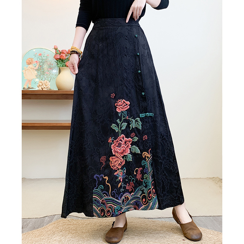 Autumn ethnic retro long skirt