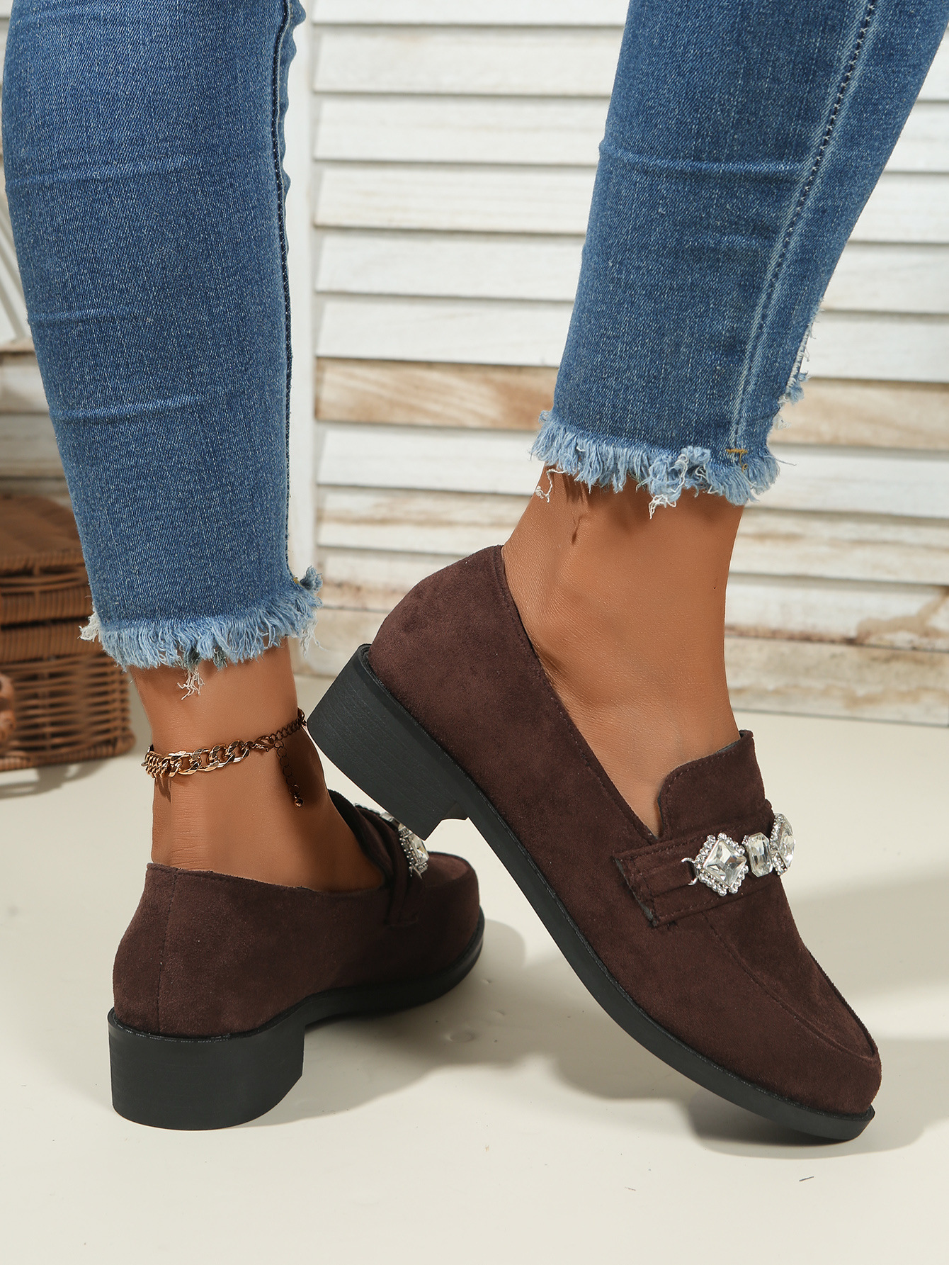 Damen Loafer Aus Wildleder Mit Strass Und Blockabsatz Britisch_voghion.com