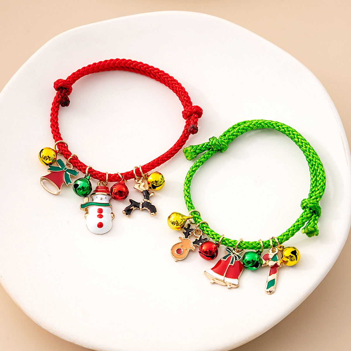 Cartoon Style Cartoon Character Alloy Resin Enamel Christmas Women's Bracelets display picture 4