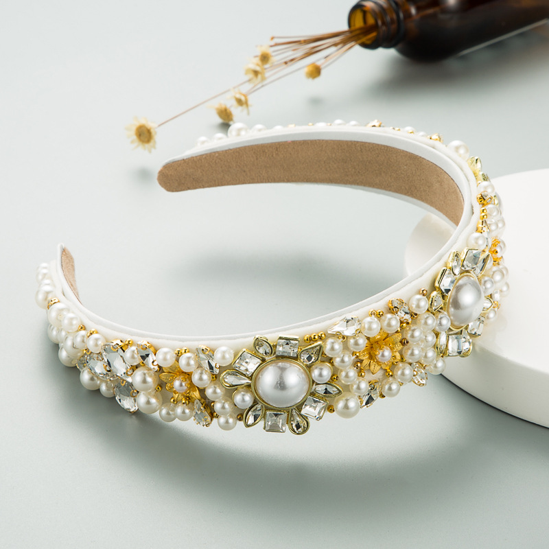 Fashion Pearl Diamond Baroque Headband display picture 3