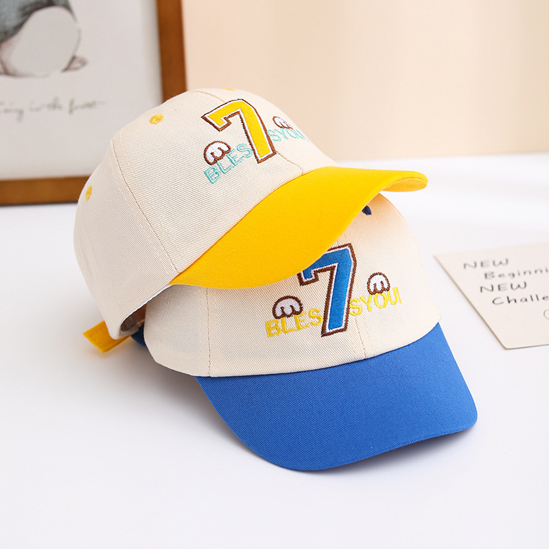 Children's baseball cap male and female baby sun protection sun hat Korean bear peaked cap outdoor travel hat wholesale