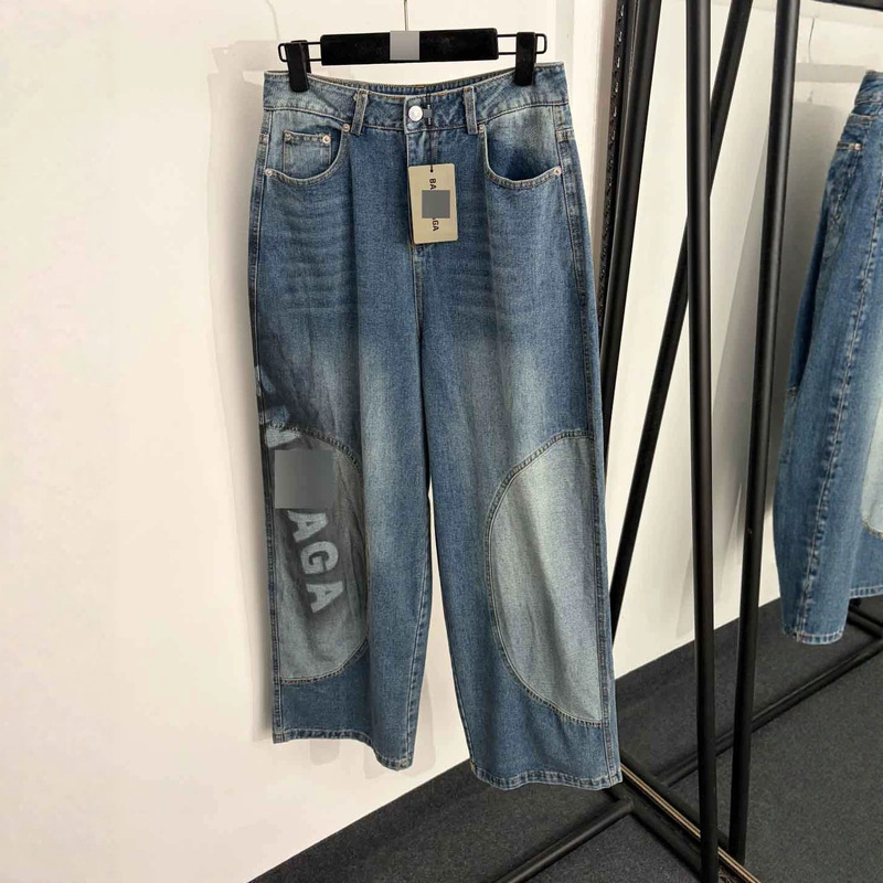 Nanyou High-End Cross-Border Foreign Trade Hot-Selling New Model: Vintage-Style Spray-Painted Logo Letter High-Waisted Wide-Leg Denim Pants Nanyou High-End Cross-Border Foreign Trade Hot-Selling New Model: Vintage-Style Spray-Painted Logo Letter High-Waisted Wide-Leg Denim Pants