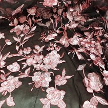 刺绣绣花面料 浮花女装连衣裙演出服网纱等绣花面料 lace fabric