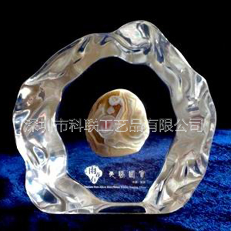 Ice Cube Built-In Yuhua Stone Display Ornaments Ice Cube Built-In Mineral Display Ornaments Yuhua Stone Display Ornaments