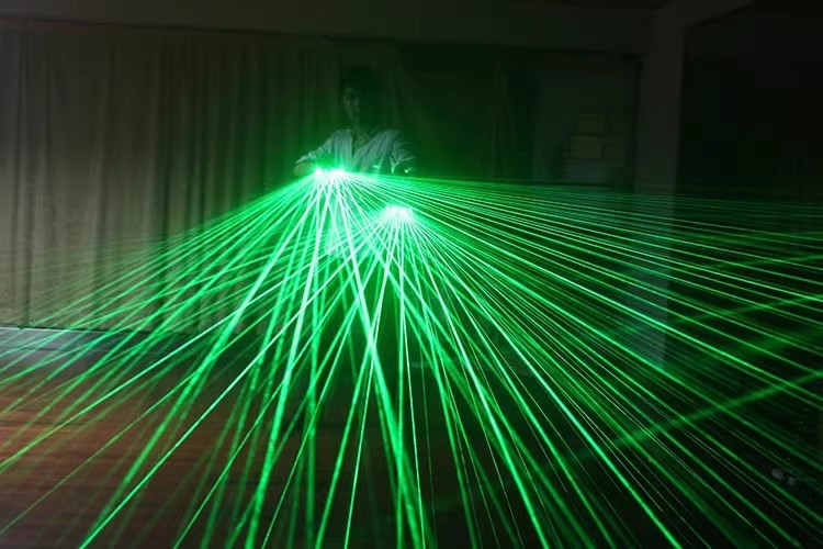 녹색 점 오른손