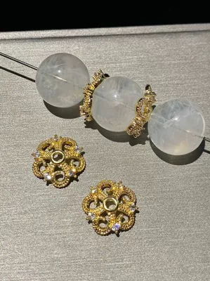 Zərgərlik ara hissələri – Accessories - golden-hollow-diamond-14mm-one