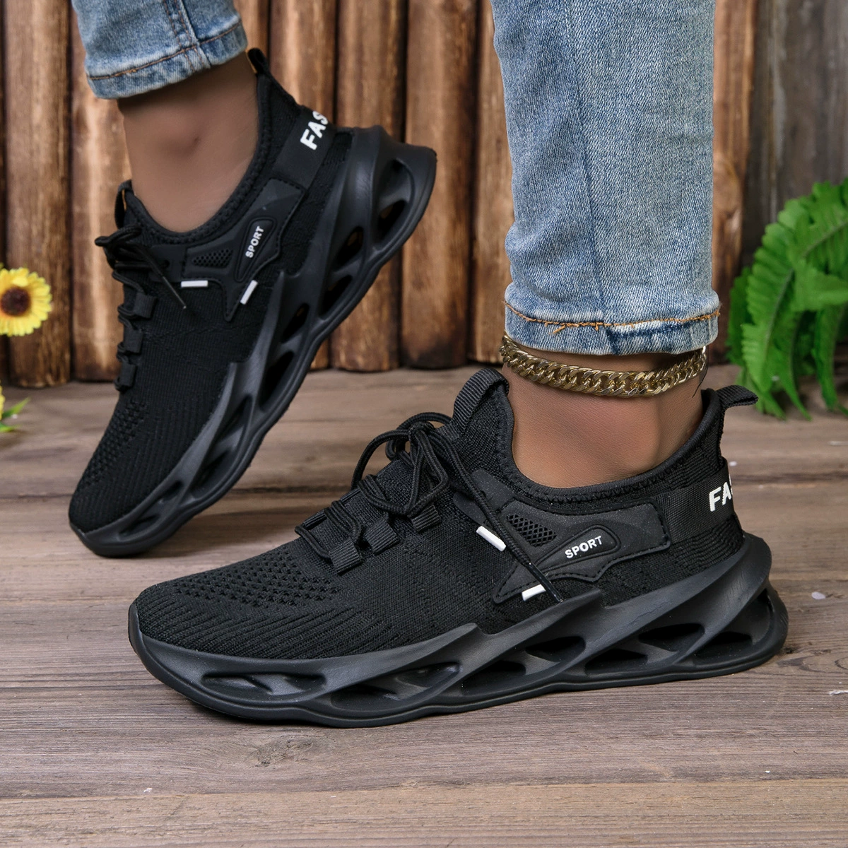 Мужская и женская спортивная обувь для пар из трикотажа, легкая дышащая обувь с сеткой, универсальная уличная повседневная обувь с низким вырезом на шнуровке для мужчин.