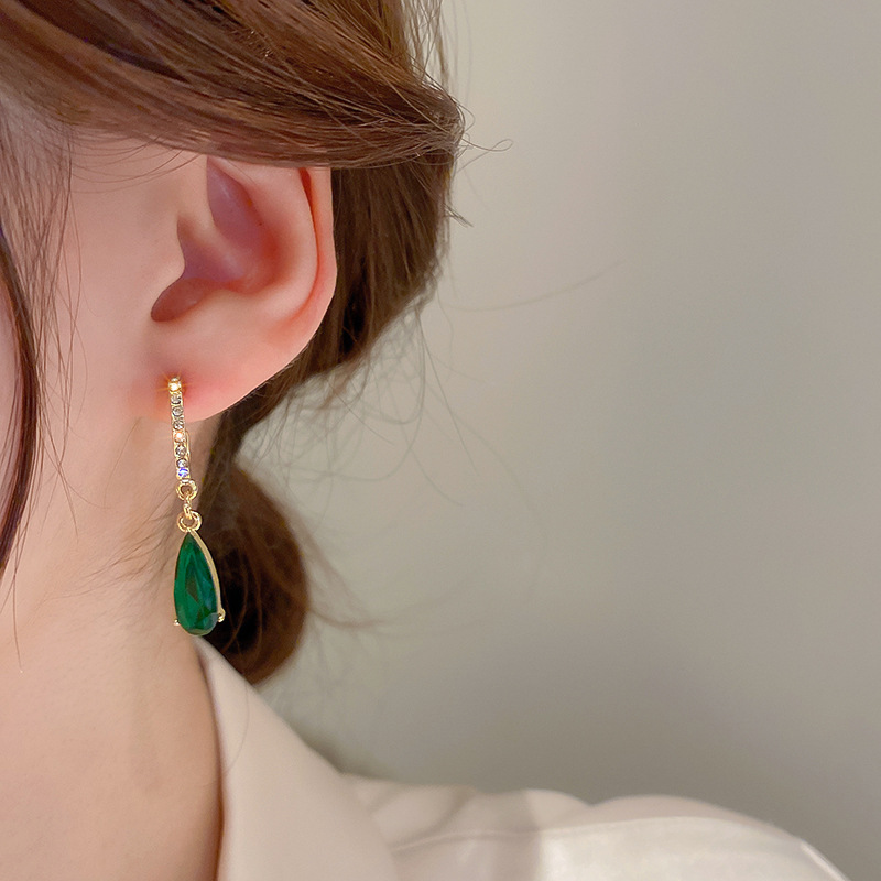 1 Pair Quantity Daily Occasion Retro Square Oval Water Droplets Alloy Rhinestone Women's Earrings 1 Pair