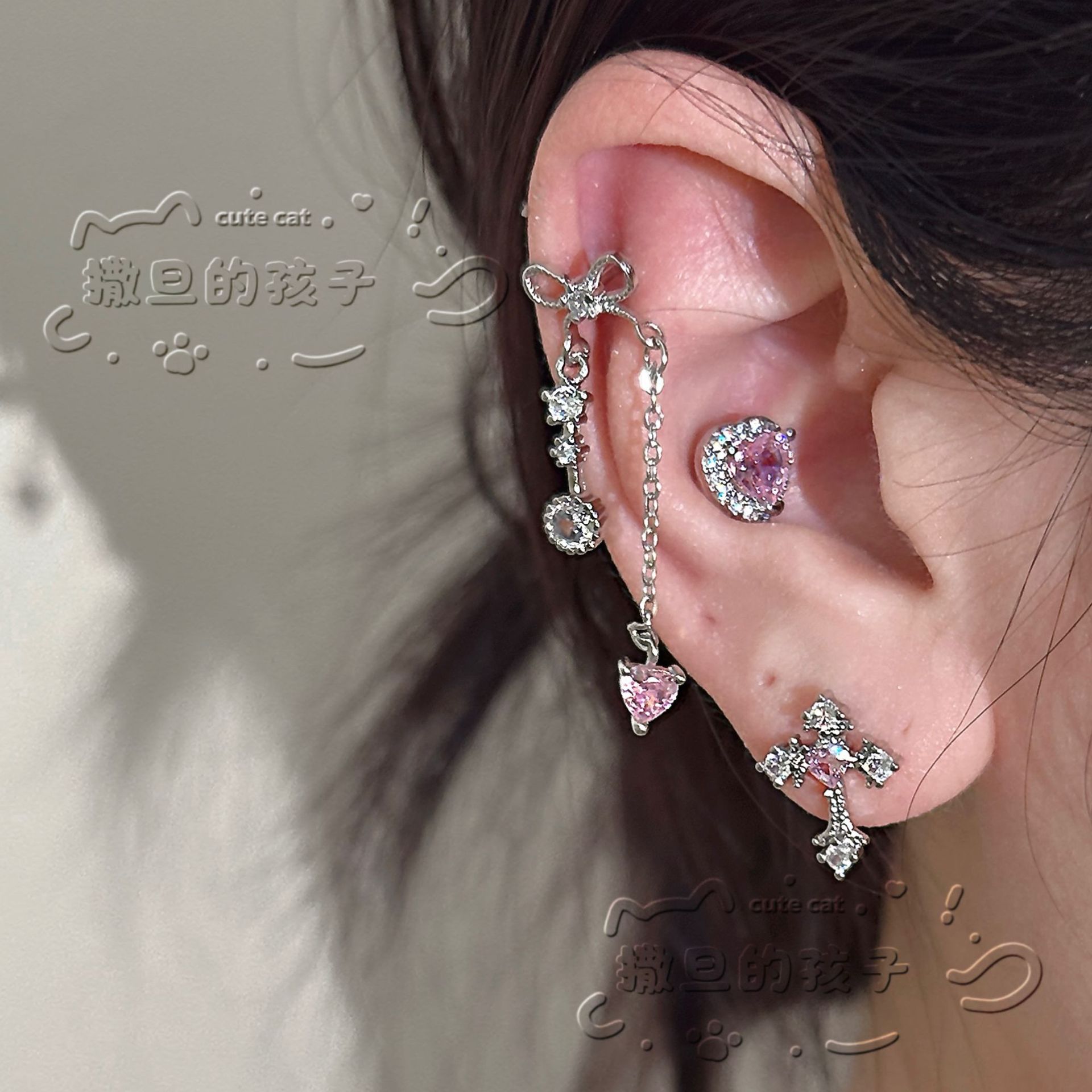 16G labret stud size and finish detail