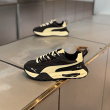 �ļ��¿�r��ײɫ����\��Ь�n��������ϵ���ܲ�Ь�����������eЬ