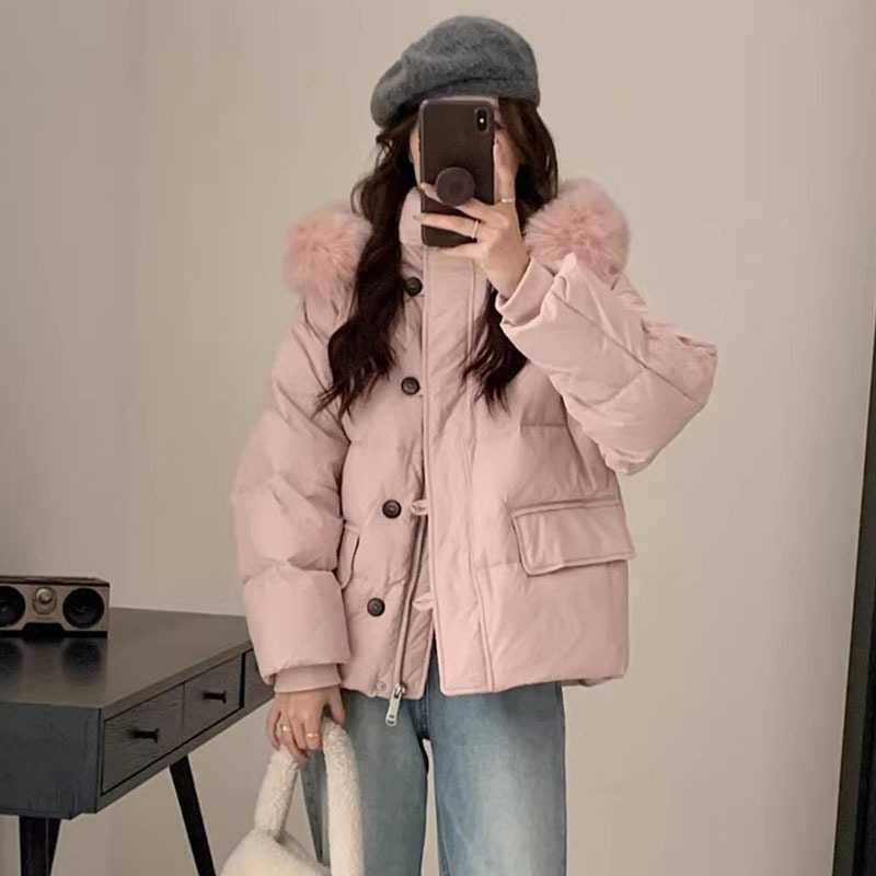버튼 장식 모피 칼라 다운 재킷 여성용 겨울 신상 화이트 덕다운 숏 스타일 달콤하고 패셔너블하며 다용도로 활용 가능한 슬림핏 코트