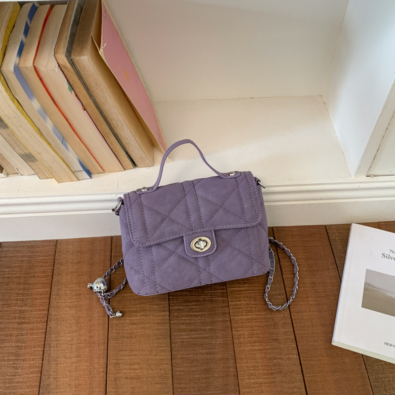 Bolso de mano de alta sensación para mujeres 2026 nuevo nicho pequeño bolso cuadrado de lujo ligero de estilo exterior pequeño viento fragante bolso de hombro de mujer image 12
