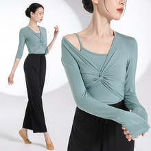 �赸���¿�Ů���bĪ�����������ŵ��輯Ӗ���٤���F������ݷ��b