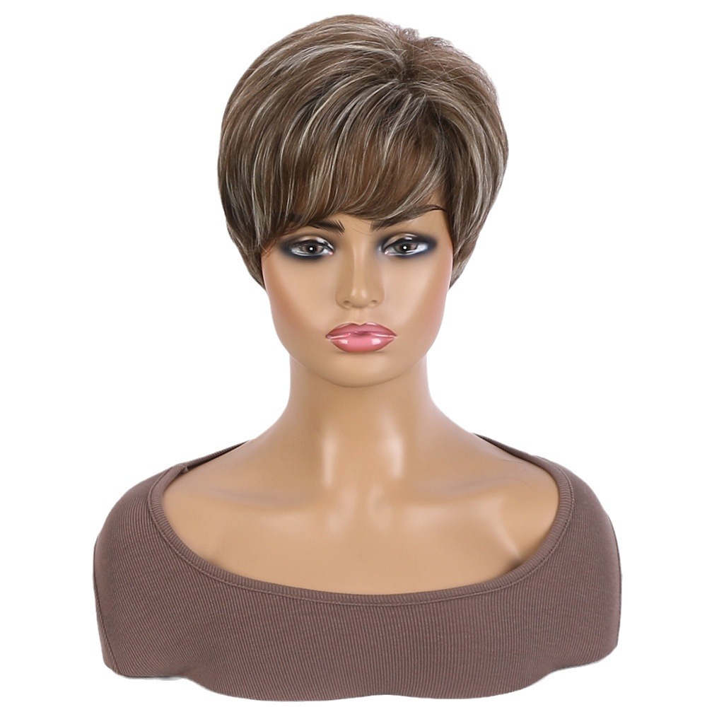 2021 Venta caliente popular europeo y americano peluca femenina realista Natural Color mixto oblicuo Bangs Pelo Corto fibra química sombrero