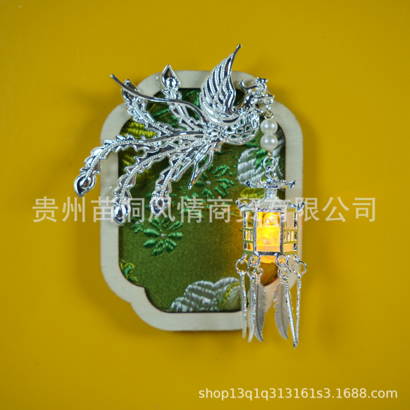 批发工厂贵州苗寨宫灯款苗银冰箱贴伴手礼旅游文创纪念品|undefined