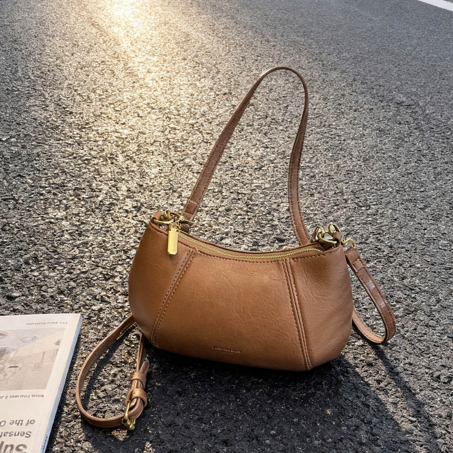 Bolso de viaje de nicho coreano para mujeres otoño / invierno 2025, nuevo estilo de moda retro bolso de hombro simple mochila casual