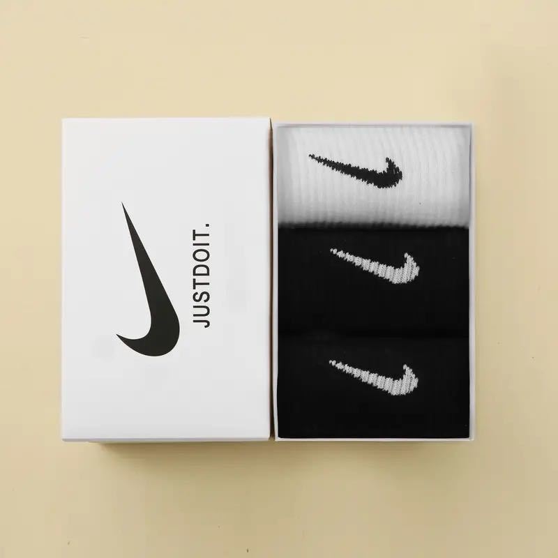 Caja de regalo calcetines hombres y mujeres calcetines de tubo de todo fósforo desodorante de algodón puro para correr deportes baloncesto estudiantes calcetines que absorben el sudor gancho