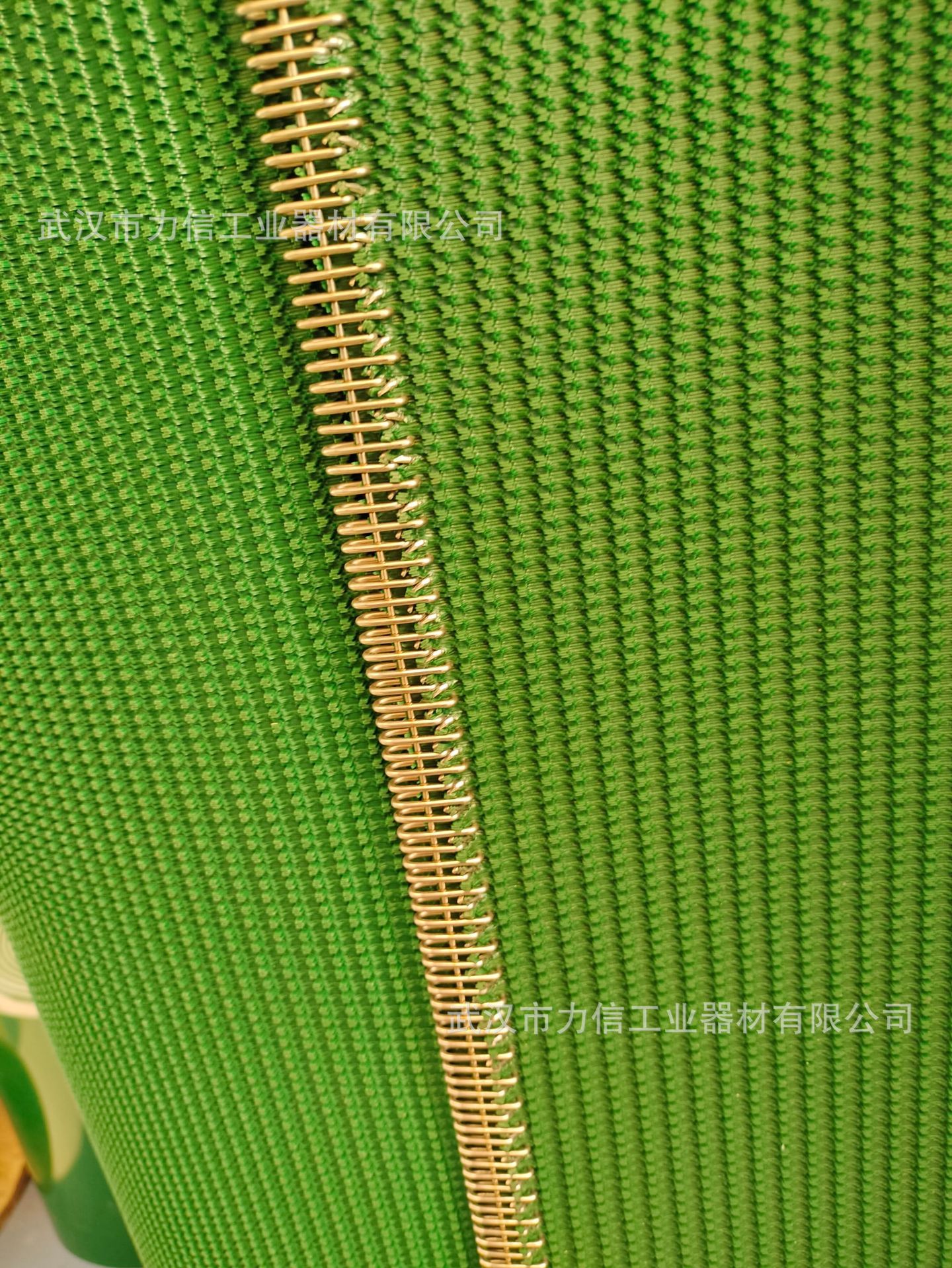 草坪纹皮带防滑皮带输送带钢扣皮带导条皮带