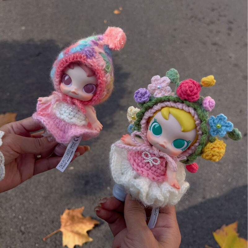 Babymolly's Guide to Winter: Handmade Crochet Skirt and Flower Hairpin Set, Handmade Doll Clothes, Bjd