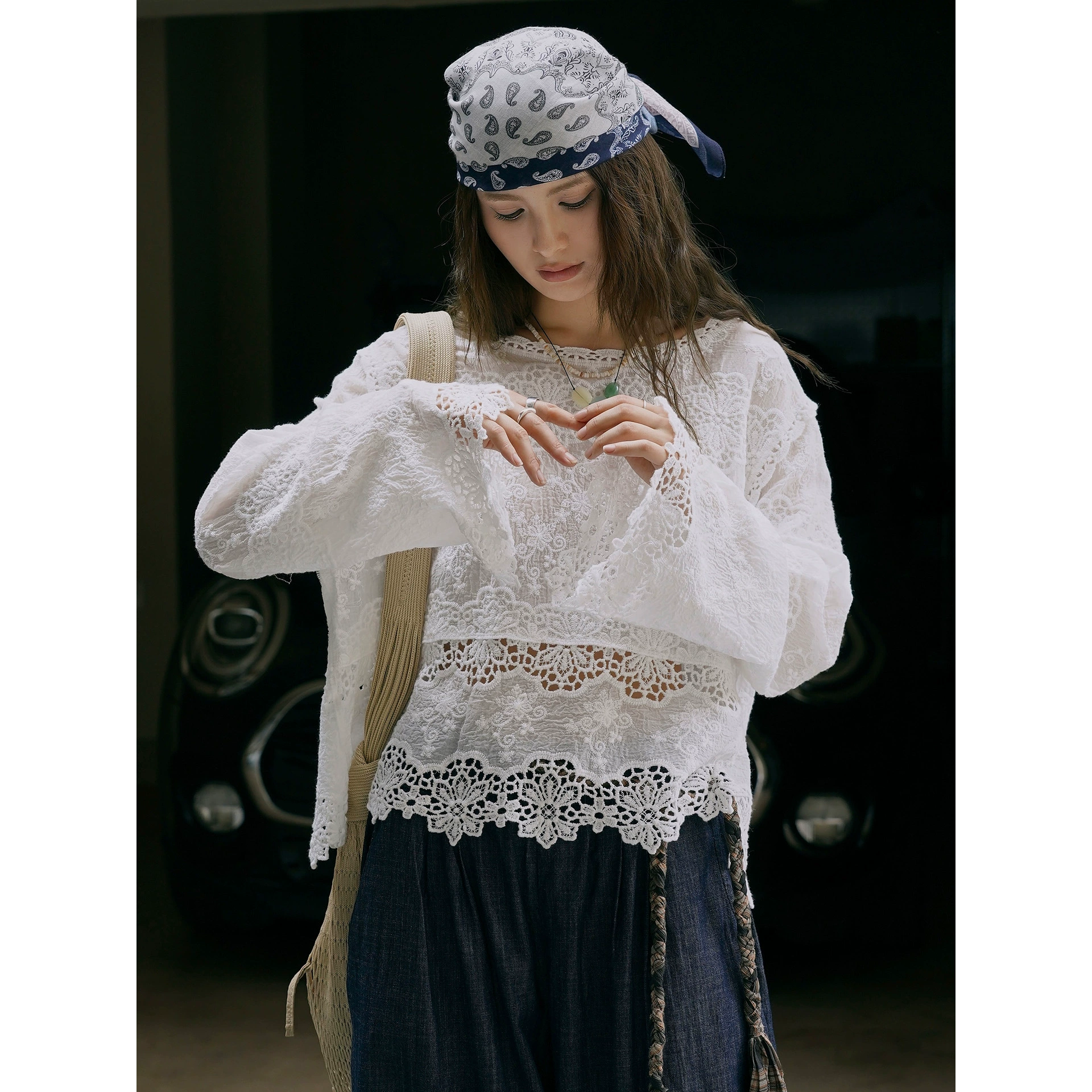 Летняя новая стильная хлопковая футболка с кружевом в французском стиле, мягкий дышащий топ с объемными вырезами для женщин